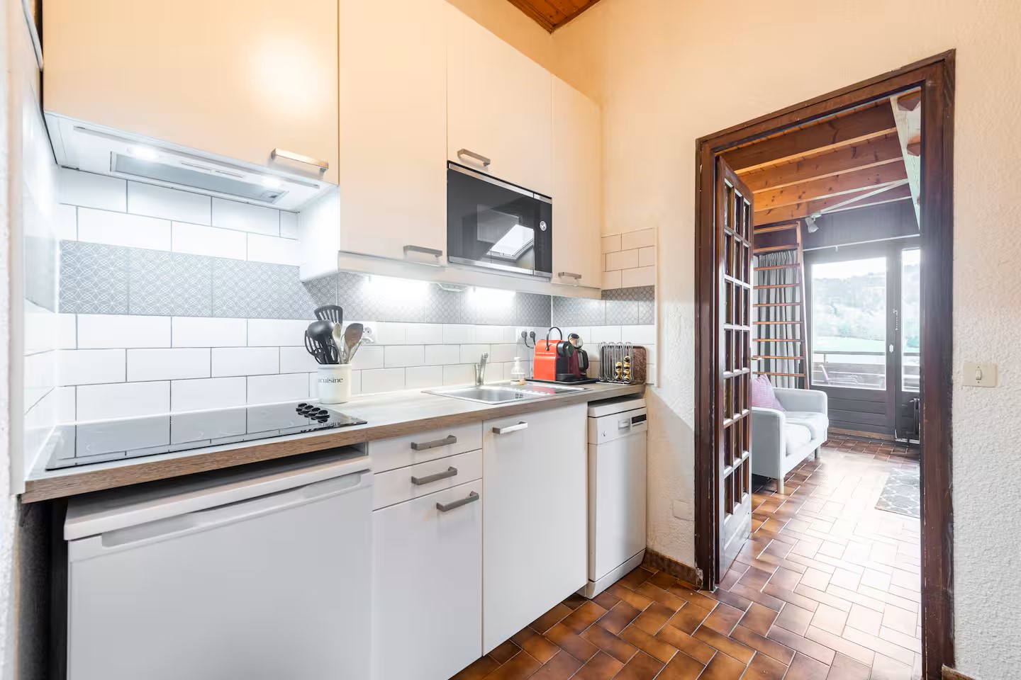 Appartement Les Marmottes | 3 personnes à Thollon-les-Mémises - cuisine