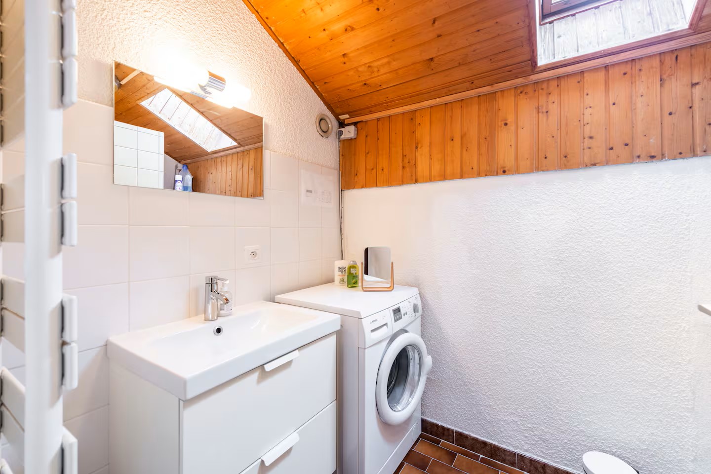 Appartement Les Marmottes | 3 personnes à Thollon-les-Mémises - salle de bain