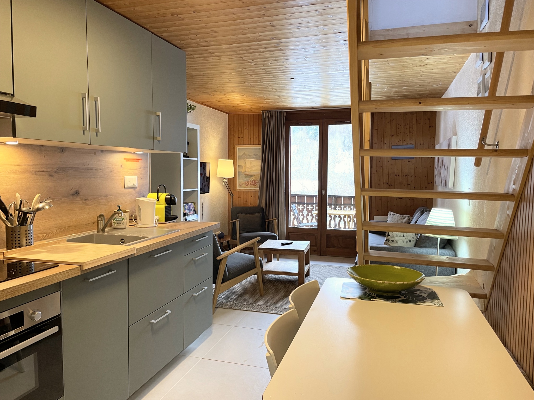 s Bolet apartment | 5 guests in Thollon-les-Memises - kitchen